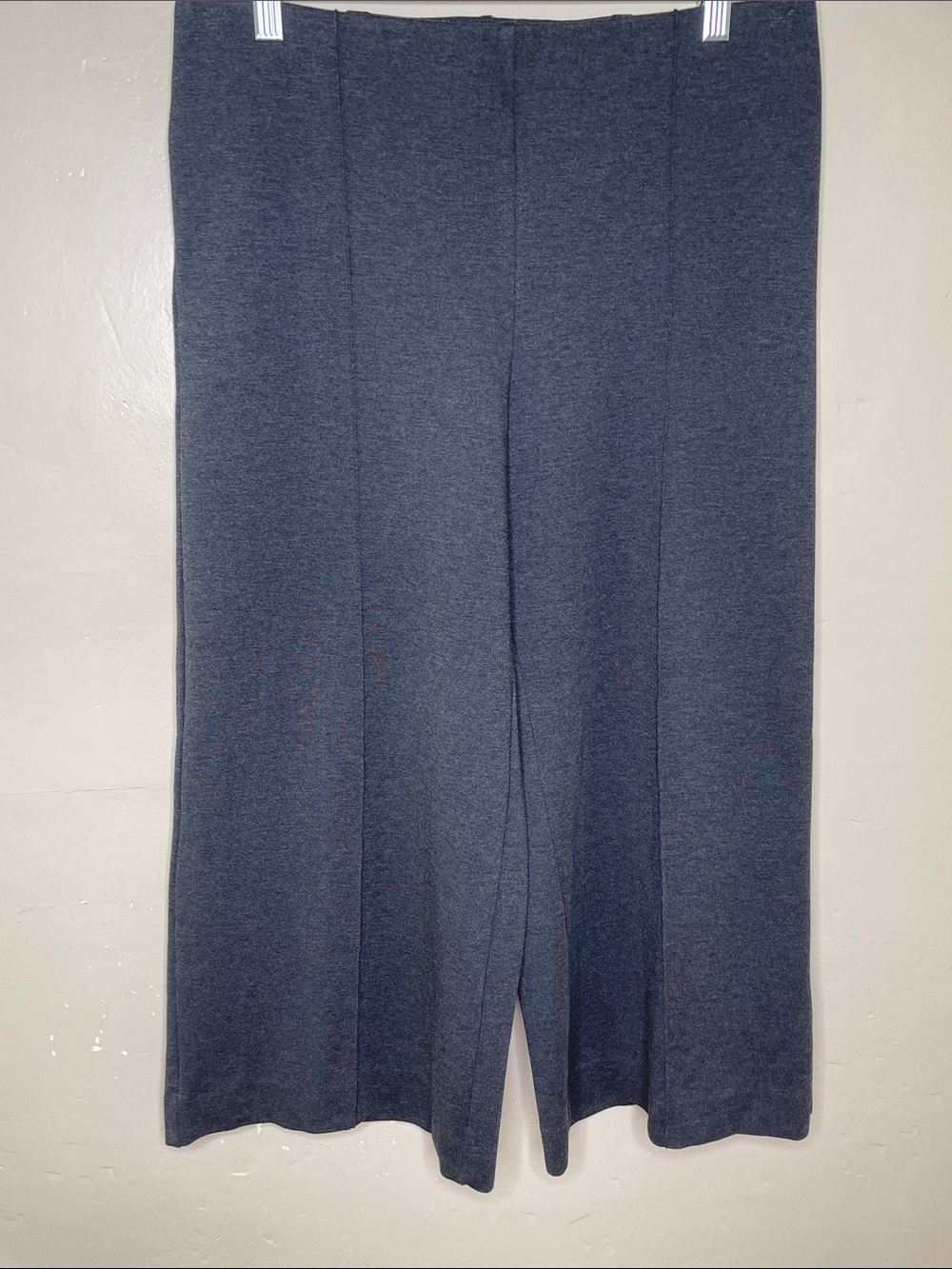 CHICO’S Gray Ponte Knit High Waist Pull-On Wide Leg Minimalist Chic Gaucho 10P
